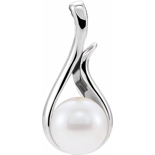 Cultured White Freshwater Pearl Pendant