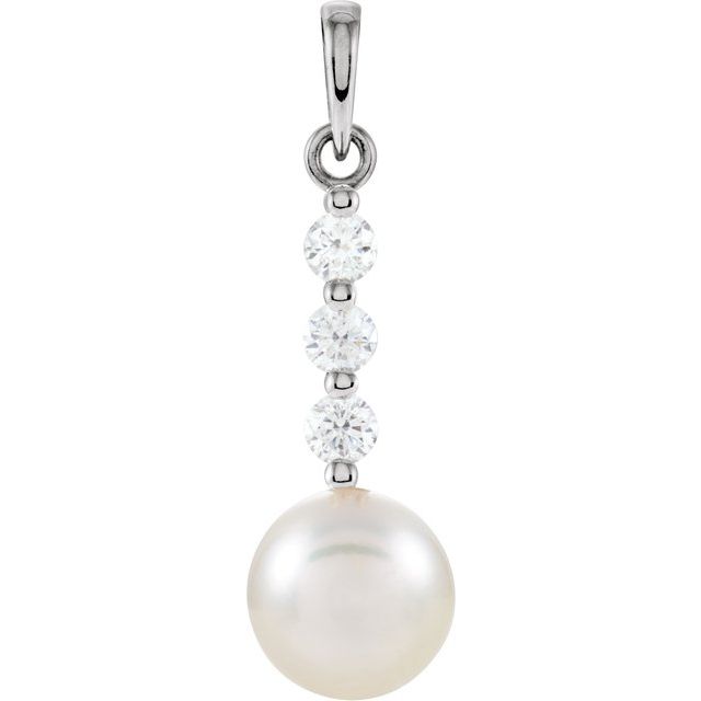 Cultured White Freshwater Pearl Pendant