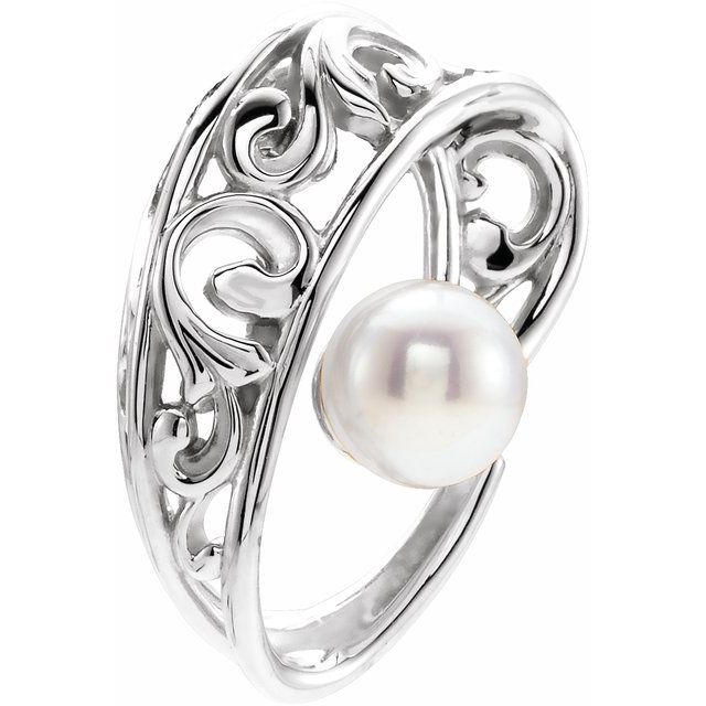 Cultured White Freshwater Pearl Pendant